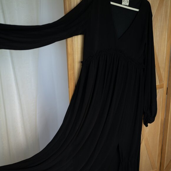 Joyfolie Long Sleeve V Neck Maxi Dress - Black - Picture 2 of 5